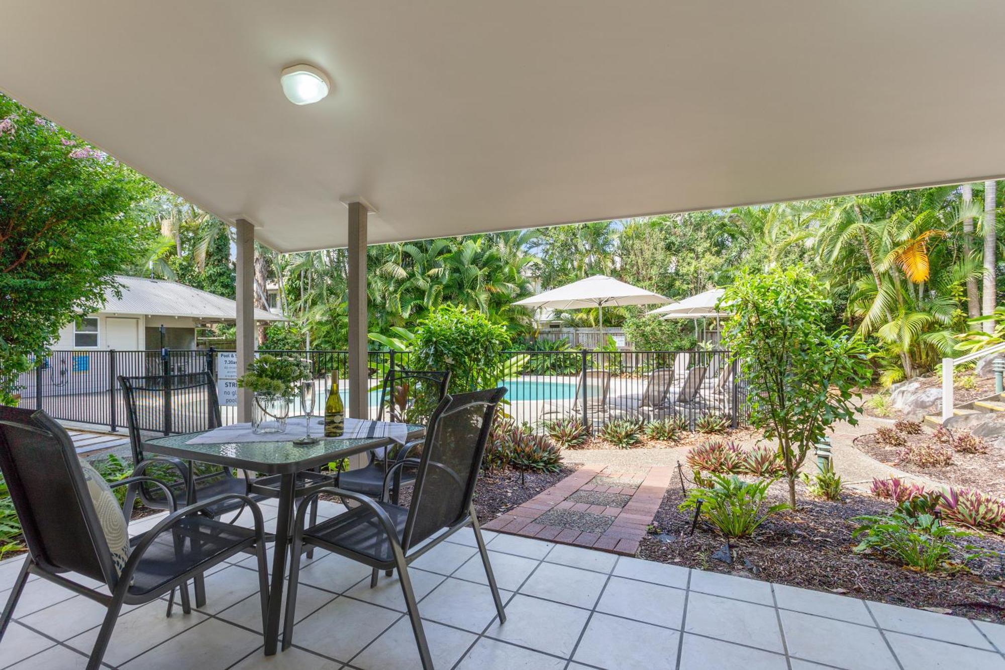אפרטהוטל נוסוויל Sunset Cove Noosa מראה חיצוני תמונה